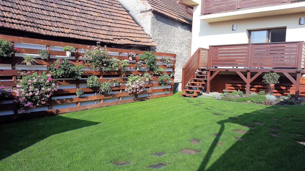 Villa Lienka Besenova Ngoại thất bức ảnh